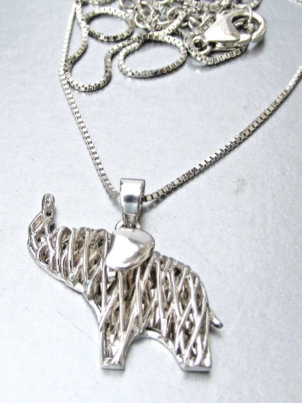 Vintage LA GEM Sterling Silver Good Luck ELEPHANT Pendant Necklace